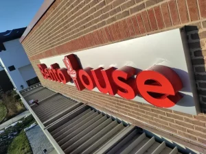 Virginia Sign Company virginia client exterior Image13 300x225